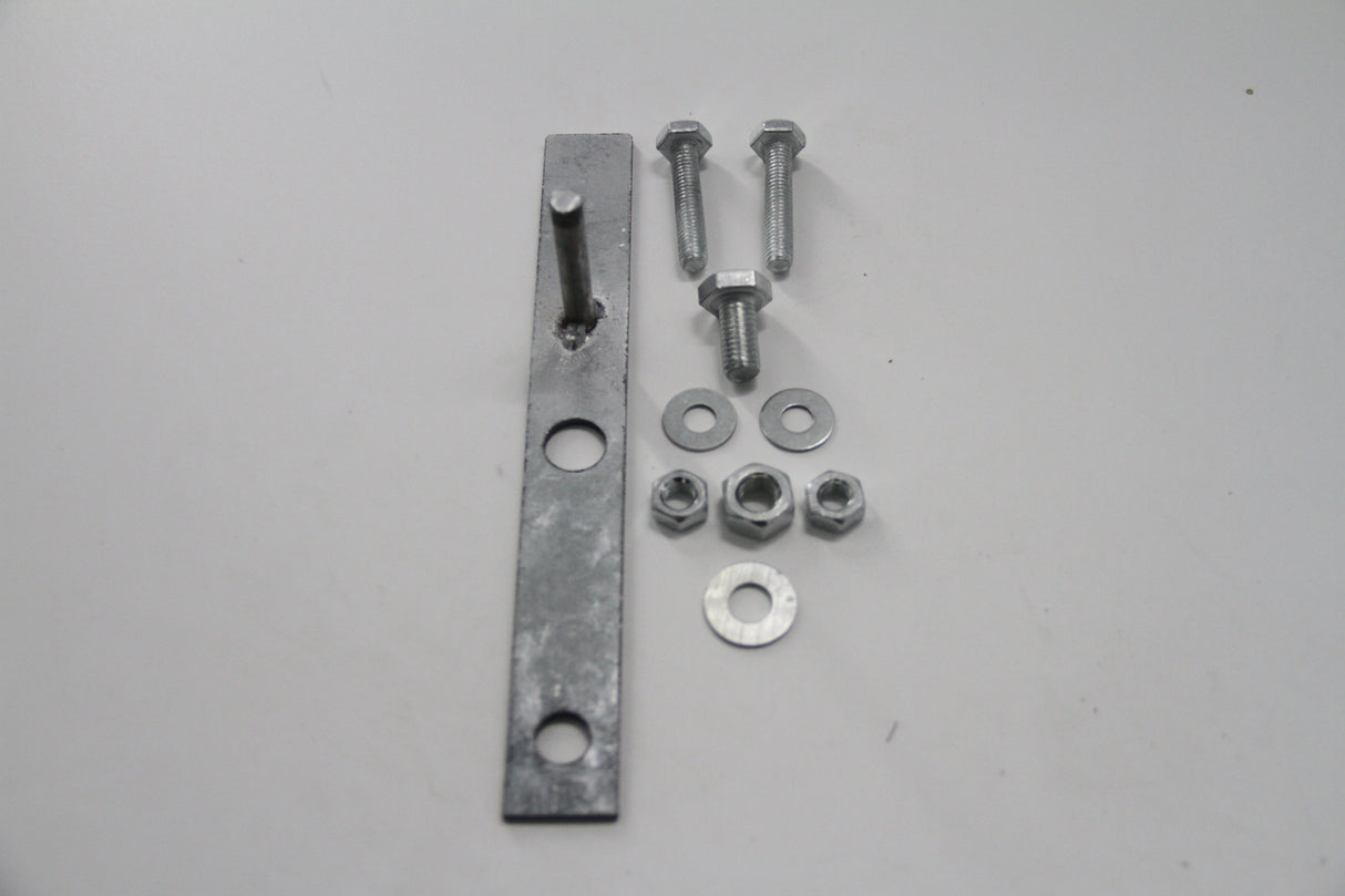 Dog Run Panel - Latch Plate and Bolts